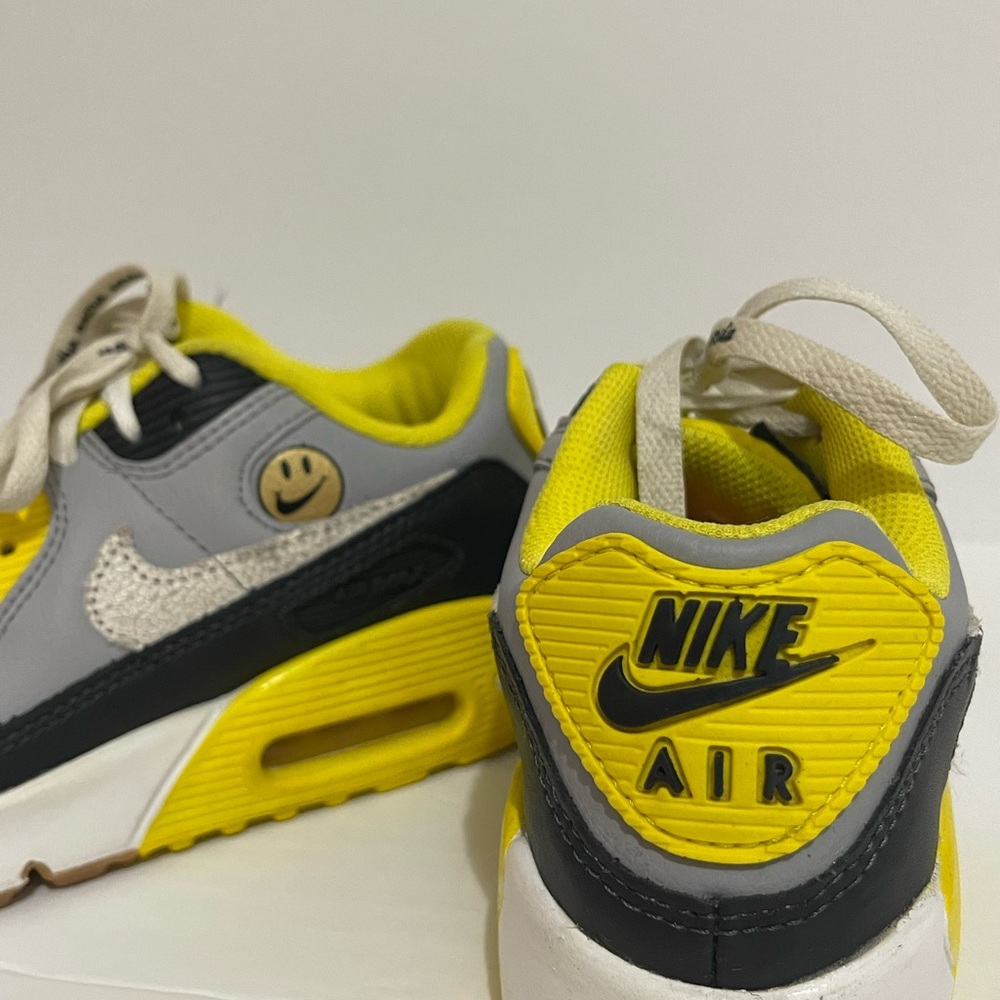 Nike Kids Sneakers - Yellow, Gray, Black